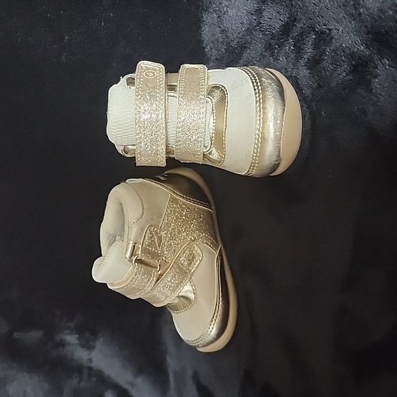 Stride Rite Shoes, Size 3 - Picture 2 of 2